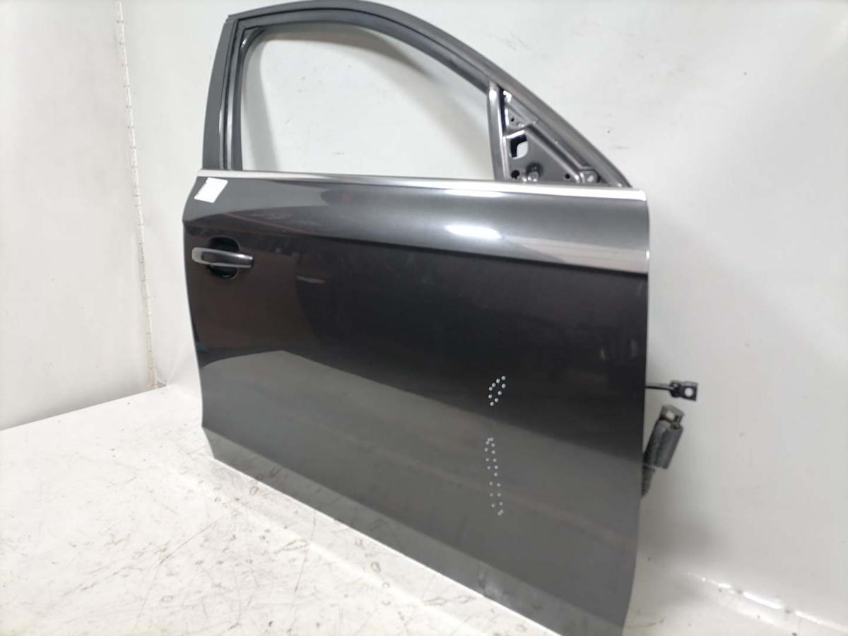 Audi A4 8K B8 original T&uuml;r vorn rechts LZ7L Lavagrau Rohbau Bj.2009